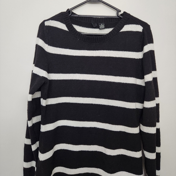 Free For All Tunic Striped Sweater Medium - Picture 4 of 11